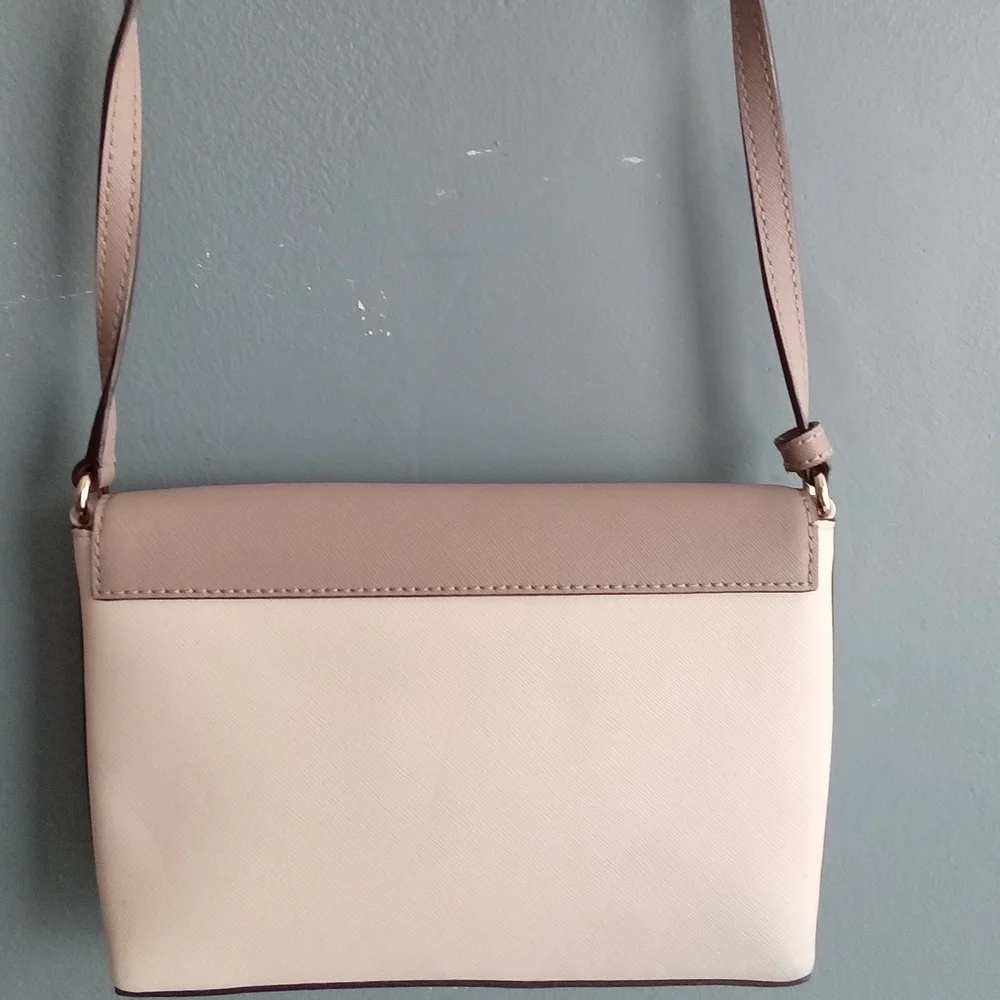 Kate Spade New York Saffiano Leather Two Tone Envelope Crossbody Bag Beige Cream